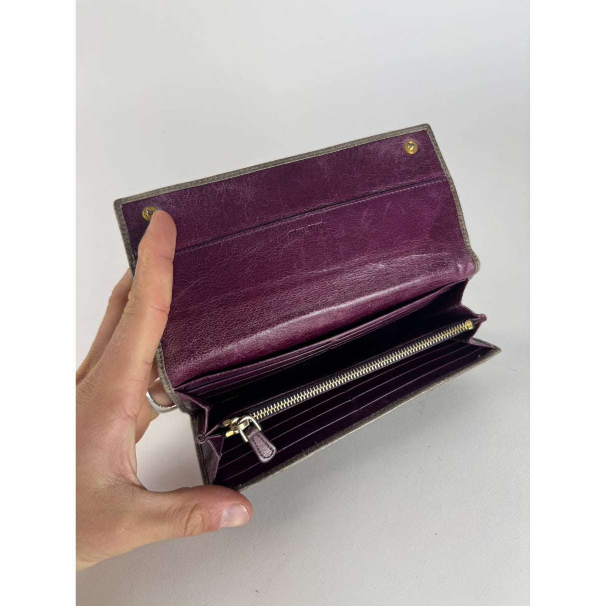 Miu Miu Grey Leather Wallet image 3