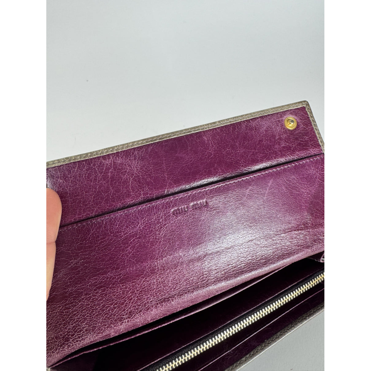 Miu Miu Grey Leather Wallet image 4