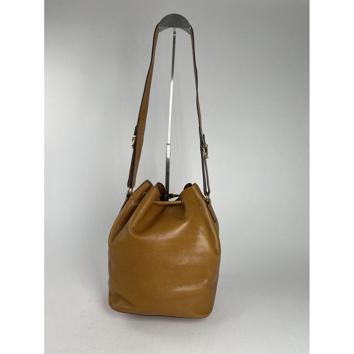 Celine SAC SEAU Handbag image 5
