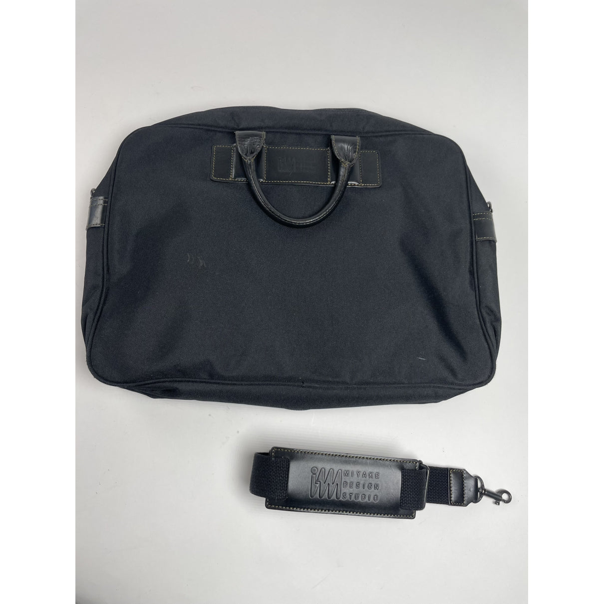 Issey Miyake Handbag image 3