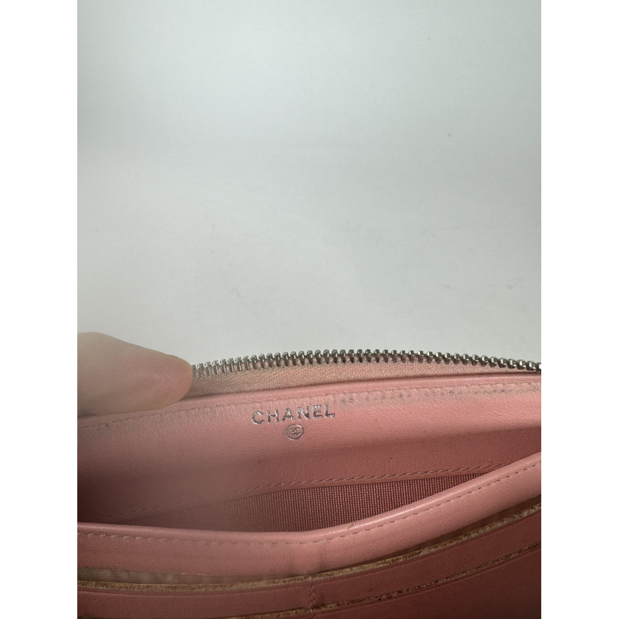 Chanel Timeless/Classique Wallet image 4