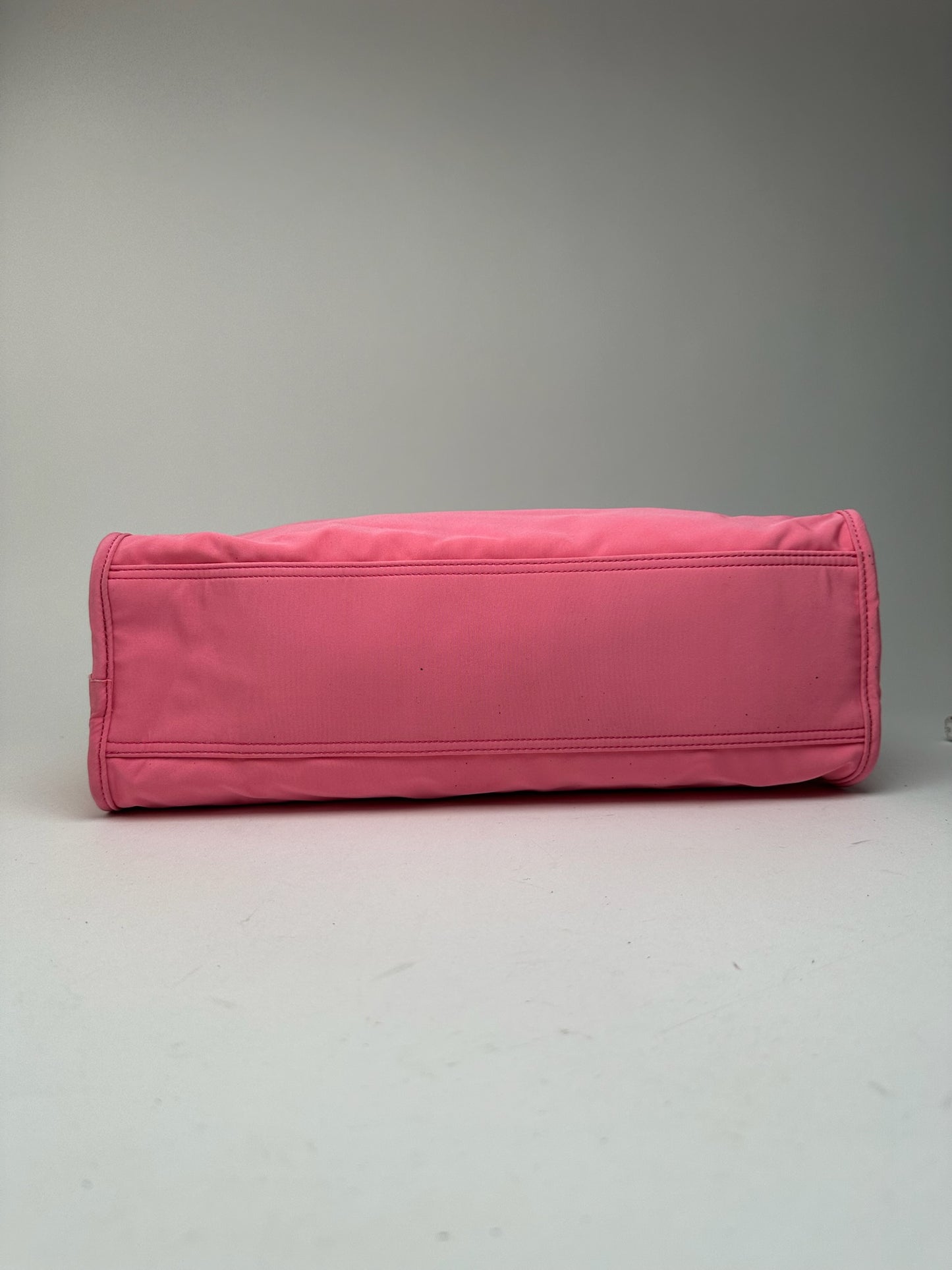 Sac vintage Courrèges en polyester rose