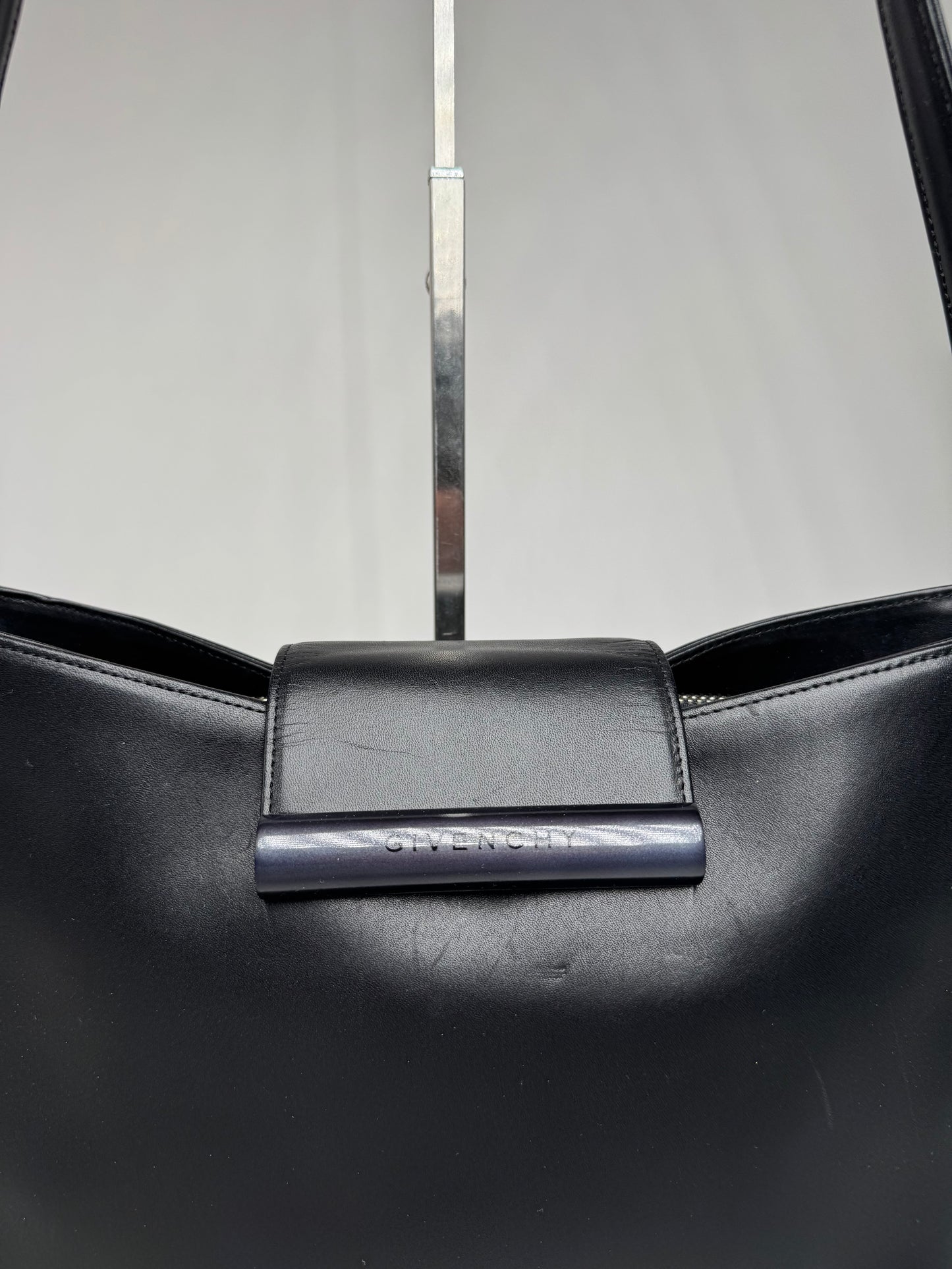 Vintage Givenchy Whip leather Bag black