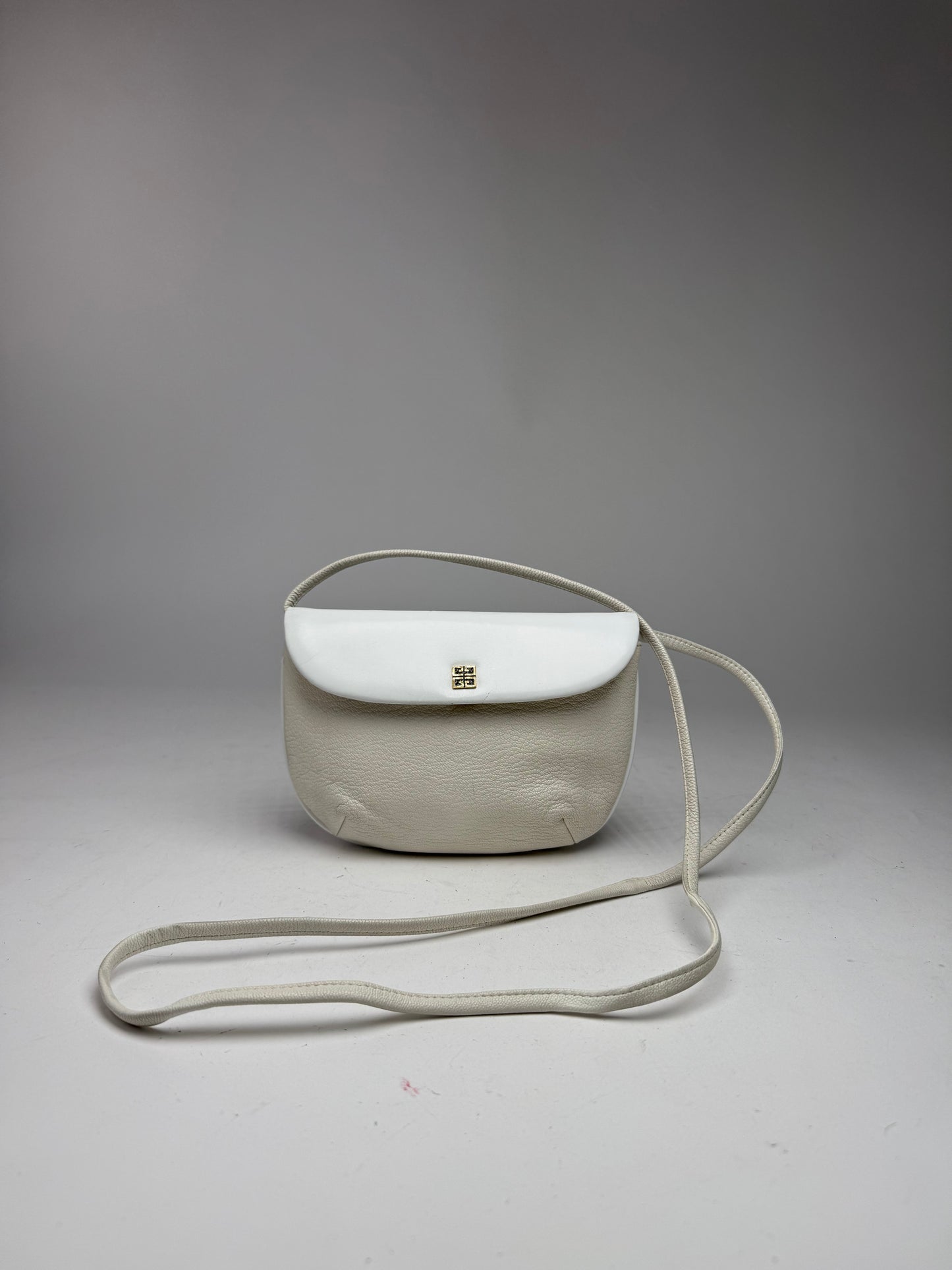 Vintage  Givenchy 4G Leather Bag White