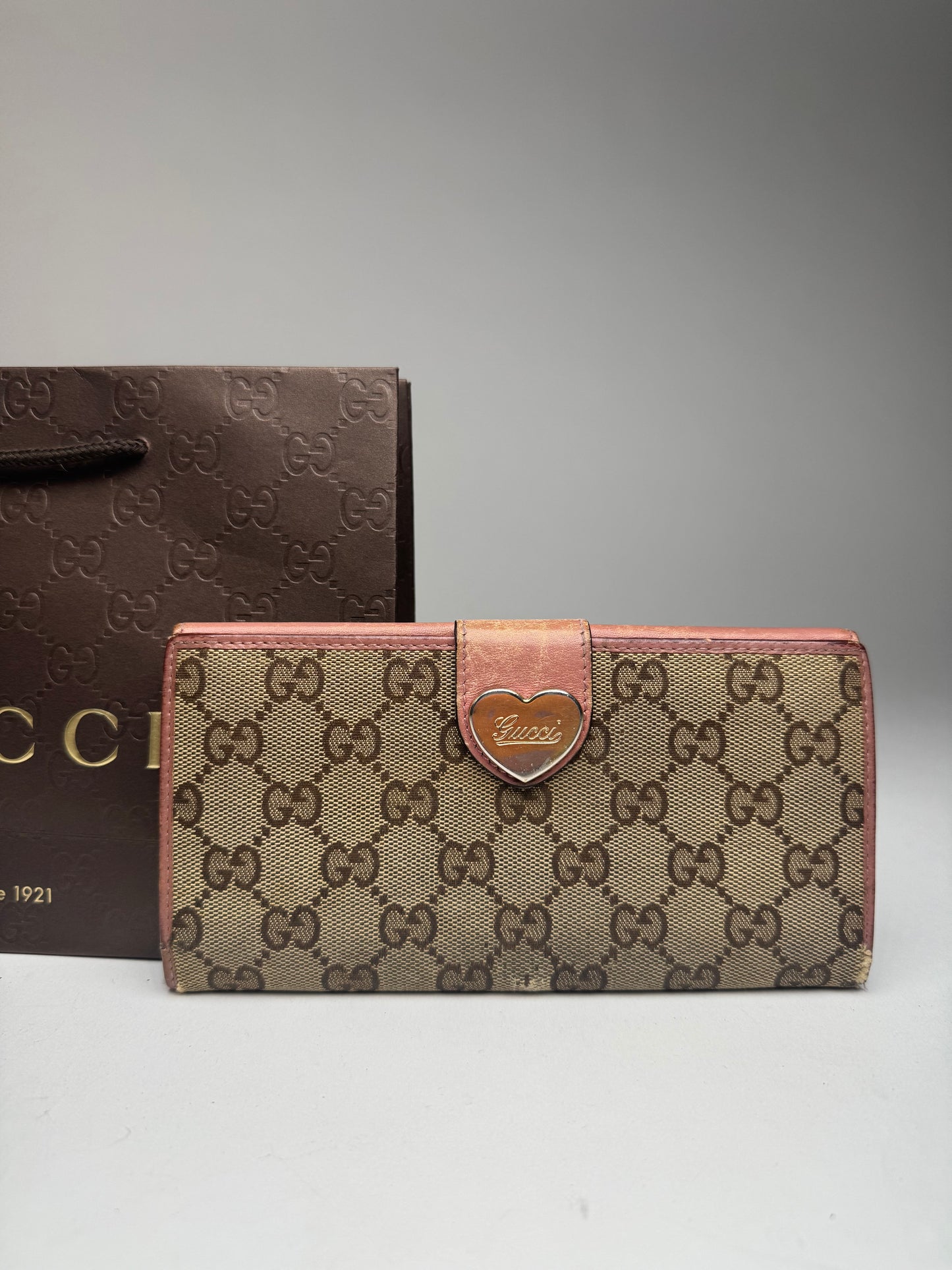 Vintage Gucci Monogram Wallet beige pink