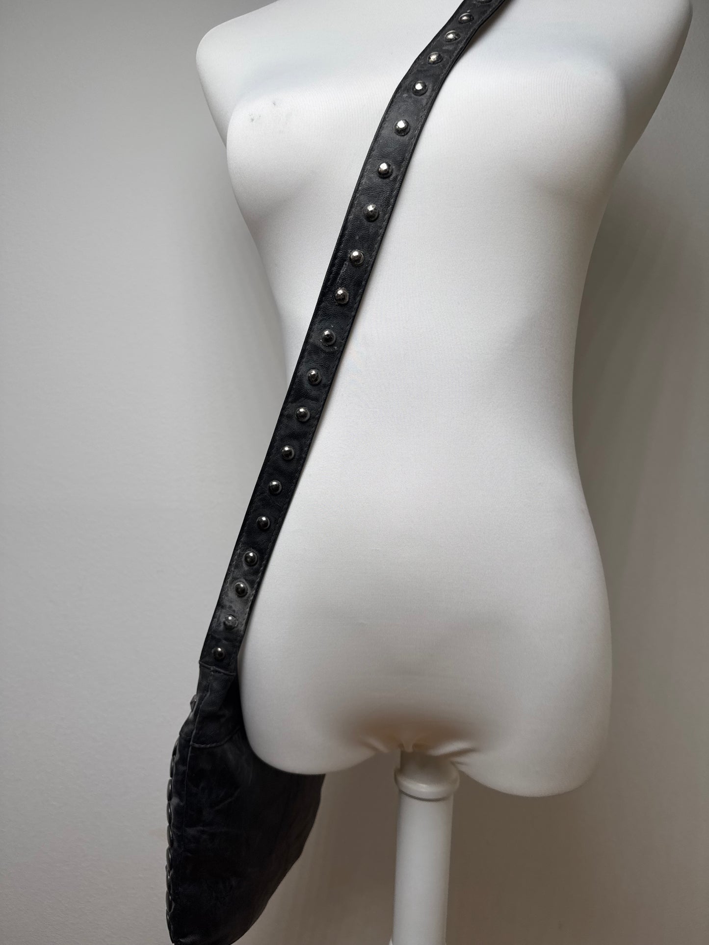 Vintage Pleated Leather Crossbody Bag Black