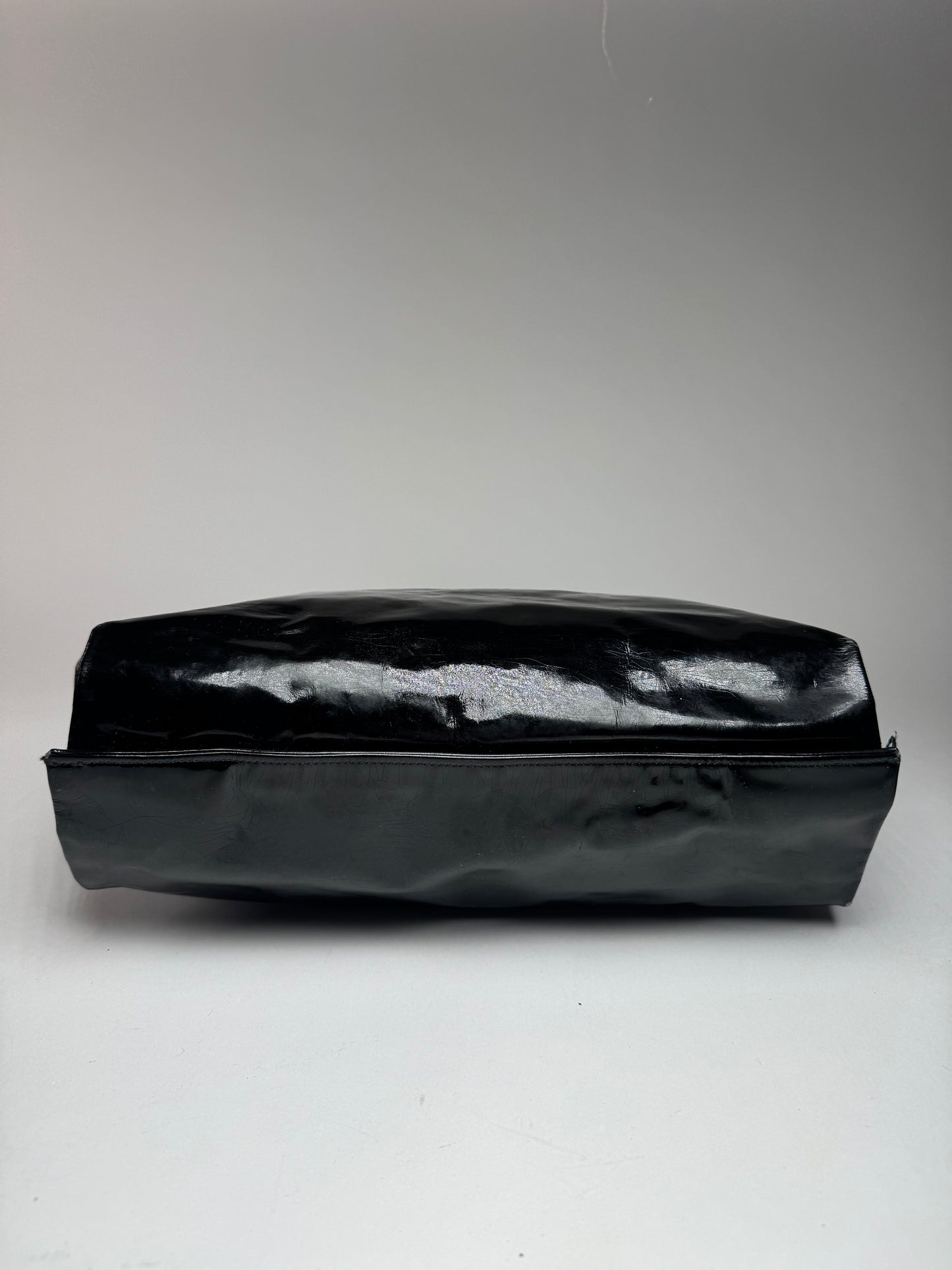 Vintage Gucci Tom Ford Patent Leather Shoulder Bag Black