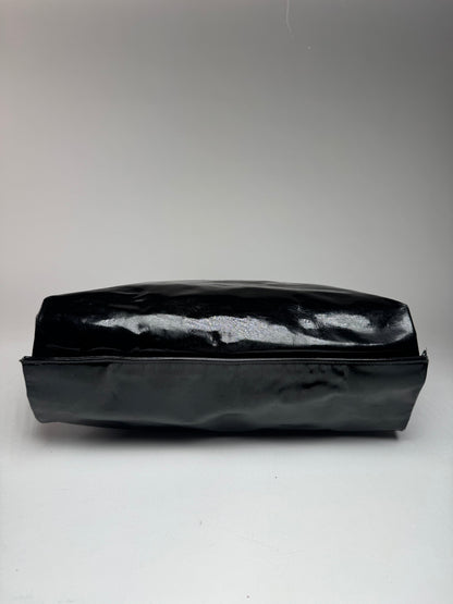 Vintage Gucci Tom Ford Patent Leather Shoulder Bag Black