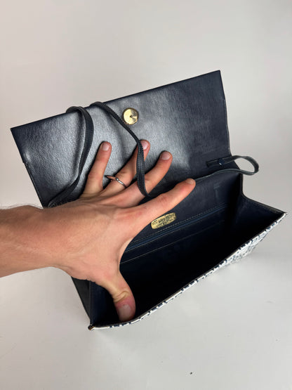 Vintage Givenchy 4G Monogramm Leather Bag White Navy Black