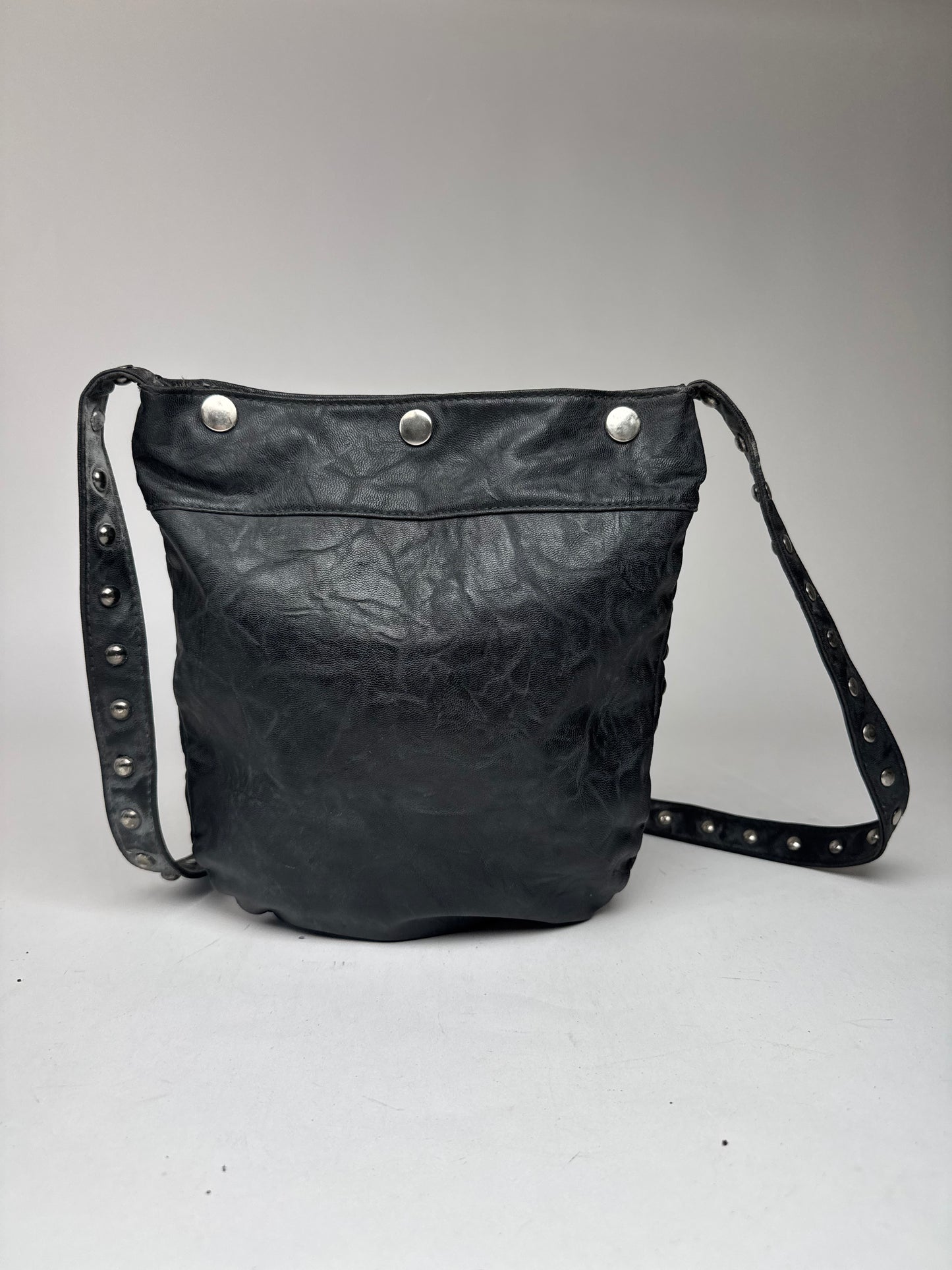 Vintage Pleated Leather Crossbody Bag Black