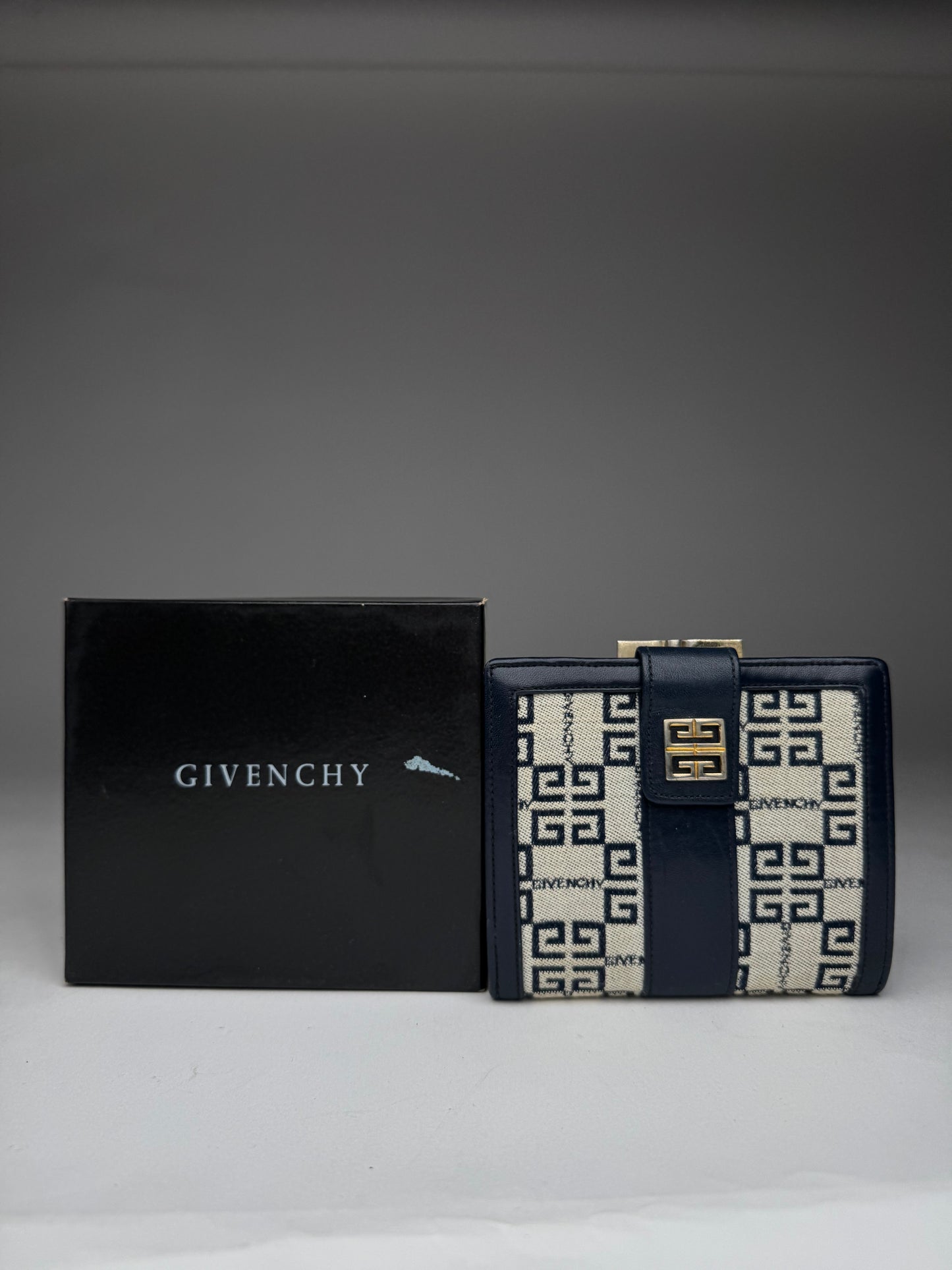 Vintage Givenchy GV3 monogram Leather Wallet marine white