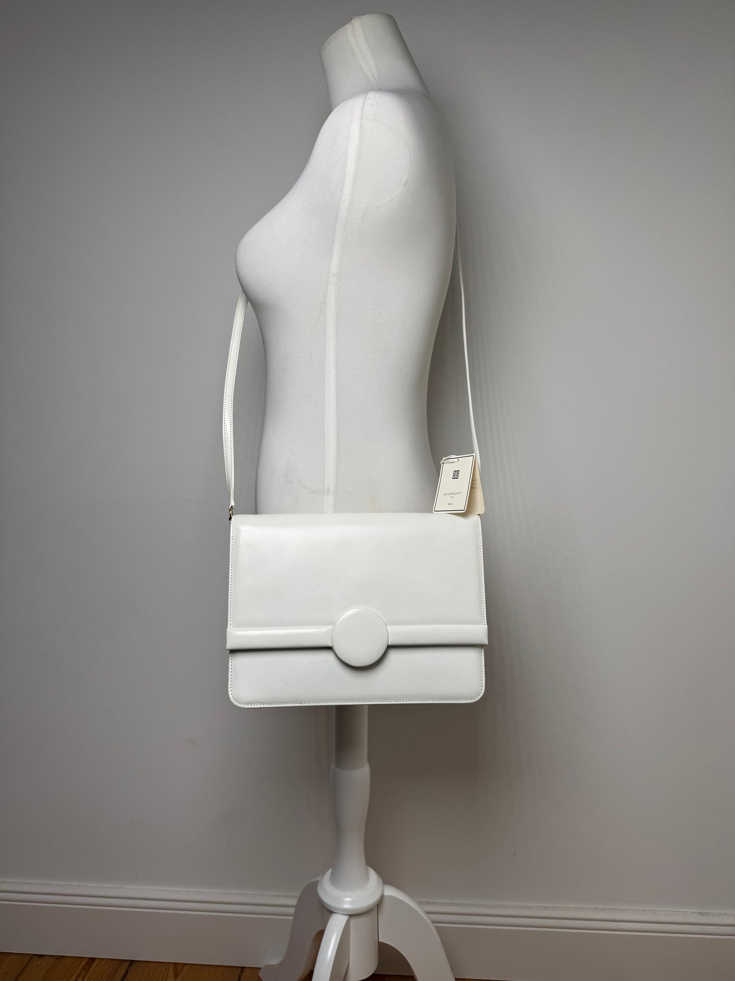Vintage Givenchy 4G Bag Leather White