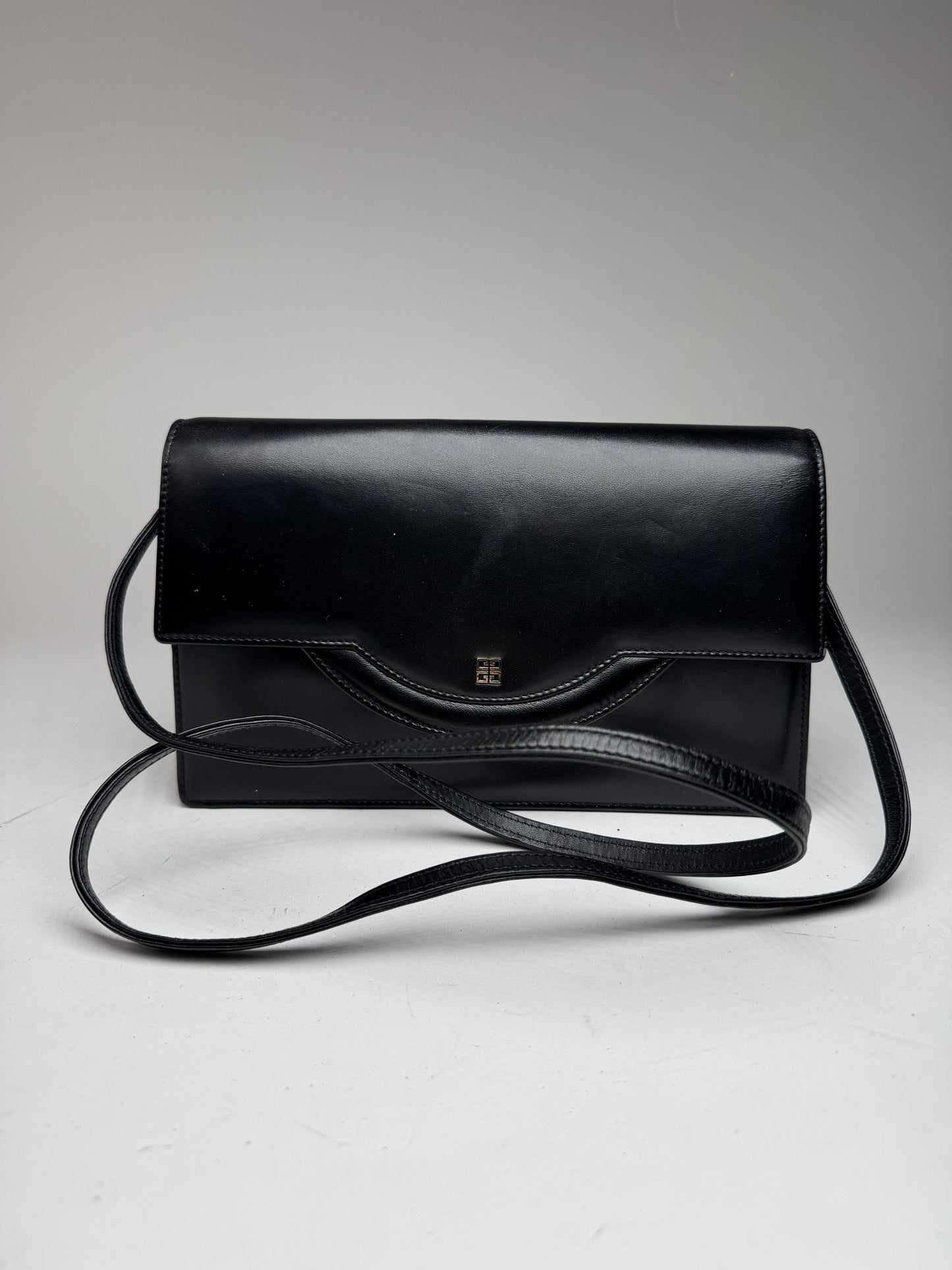 Sac vintage Givenchy 4G en cuir noir