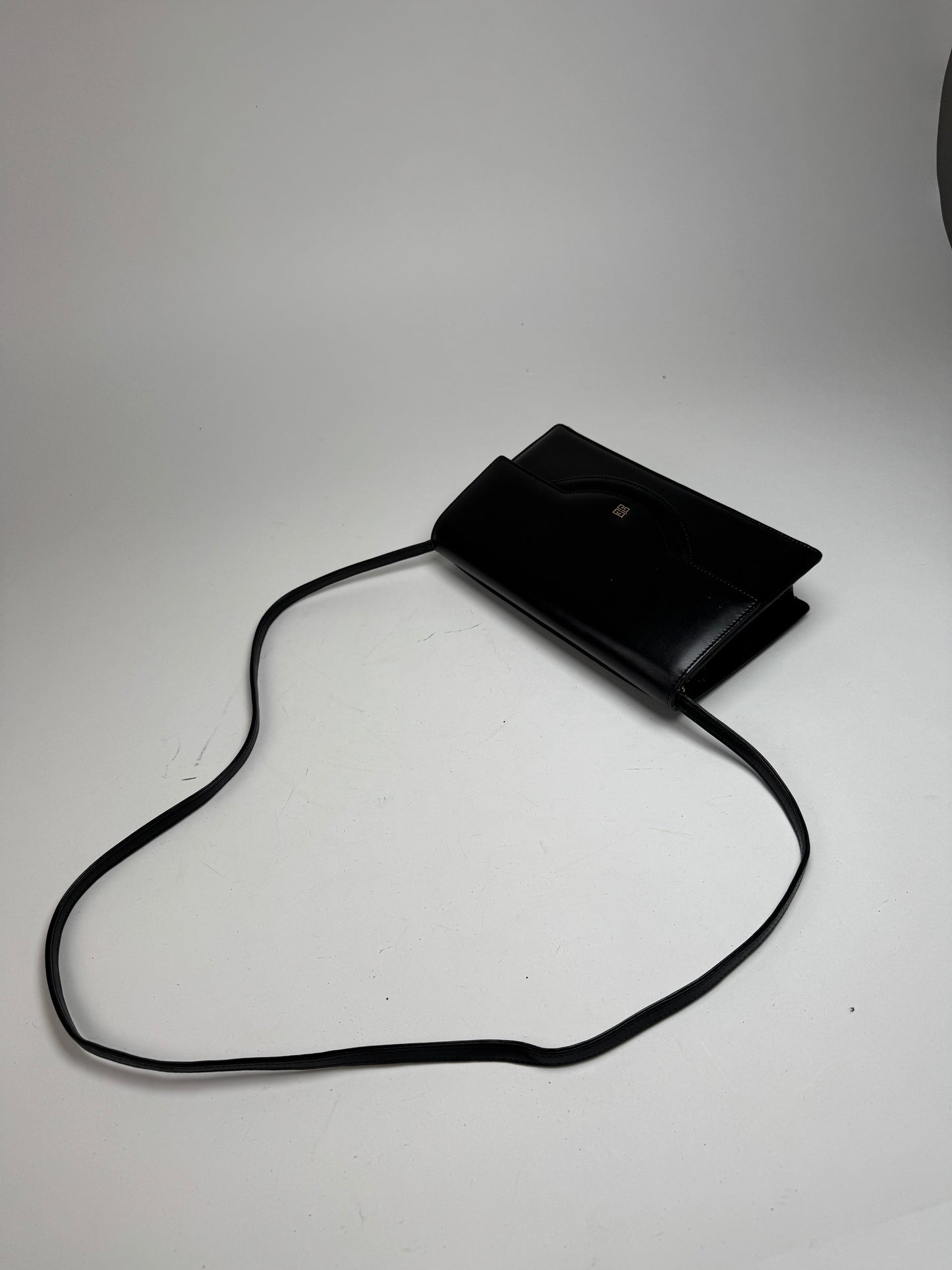 Sac vintage Givenchy 4G en cuir noir