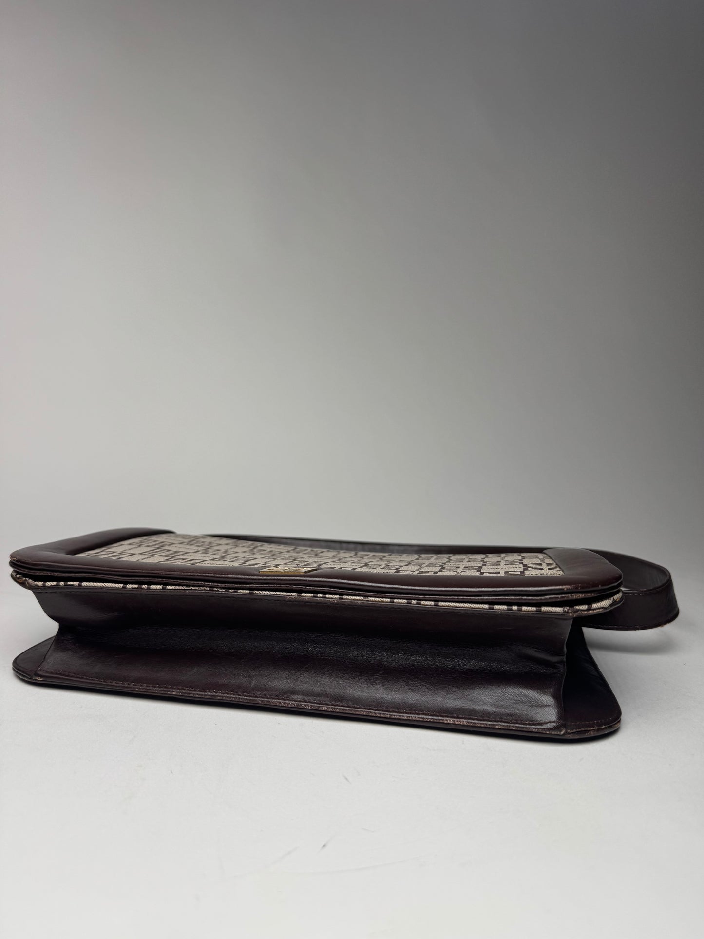 Vintage Givenchy 4G leather monogram Bag