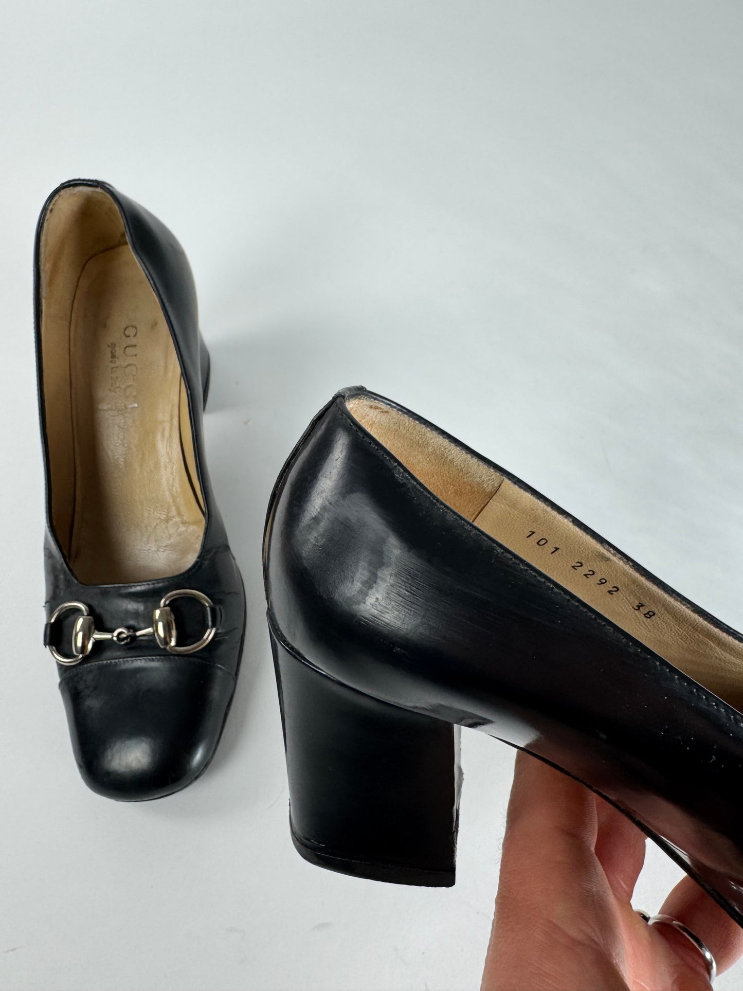 Vintage Gucci Patent Leather Pumps 37C black