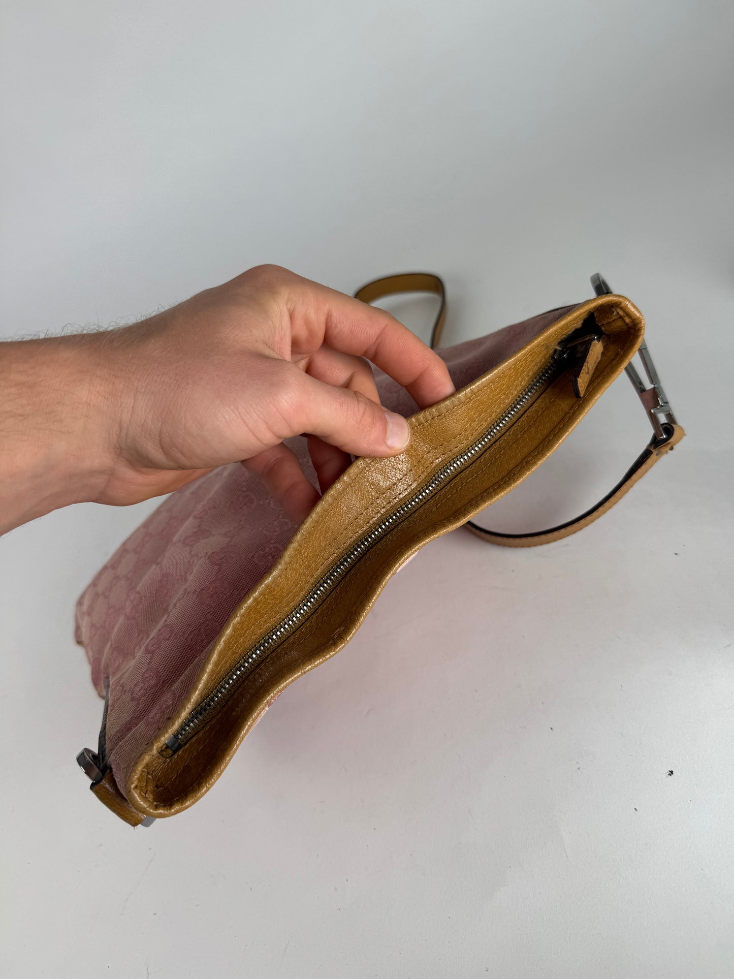 Vintage Gucci Monogram Shoulder Bag pink