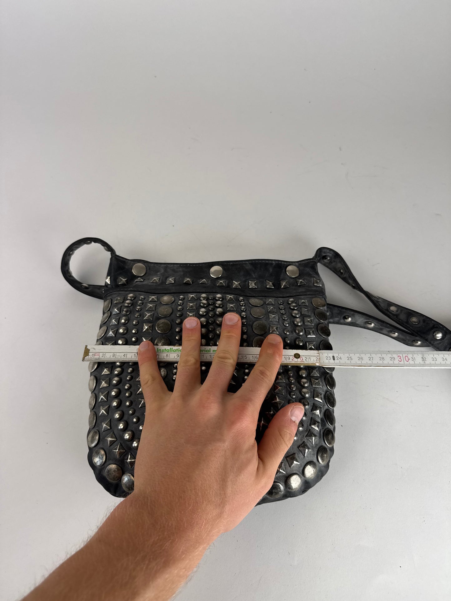 Vintage Pleated Leather Crossbody Bag Black