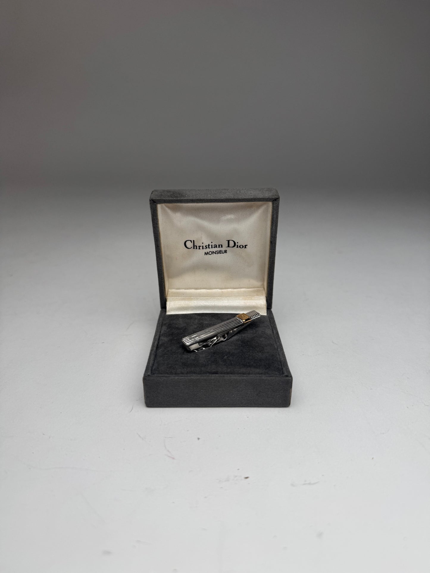 Vintage Money / Tie steel Clamp Silver