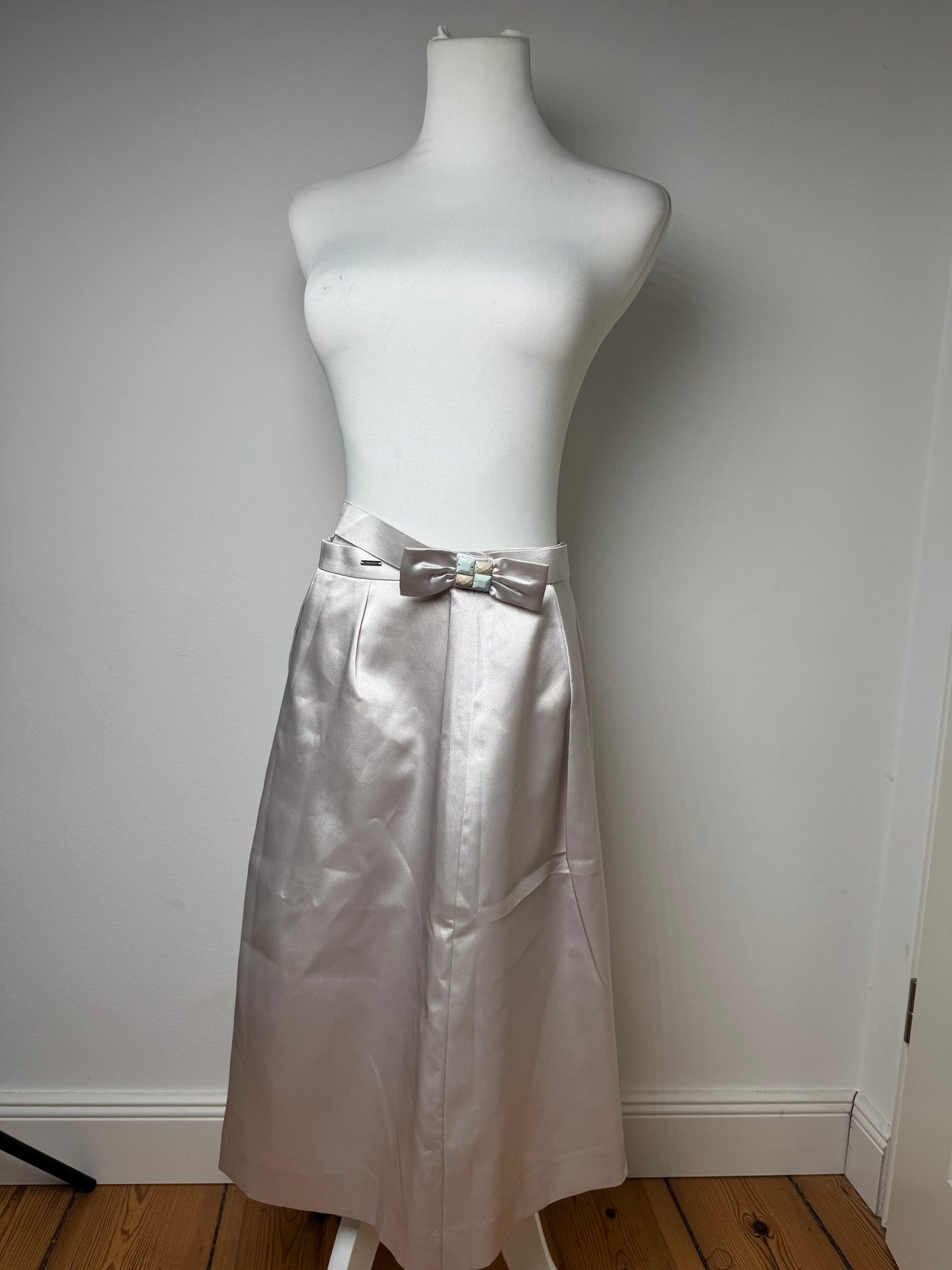 Vintage Courreges Paris Pearl Skirt 38/M