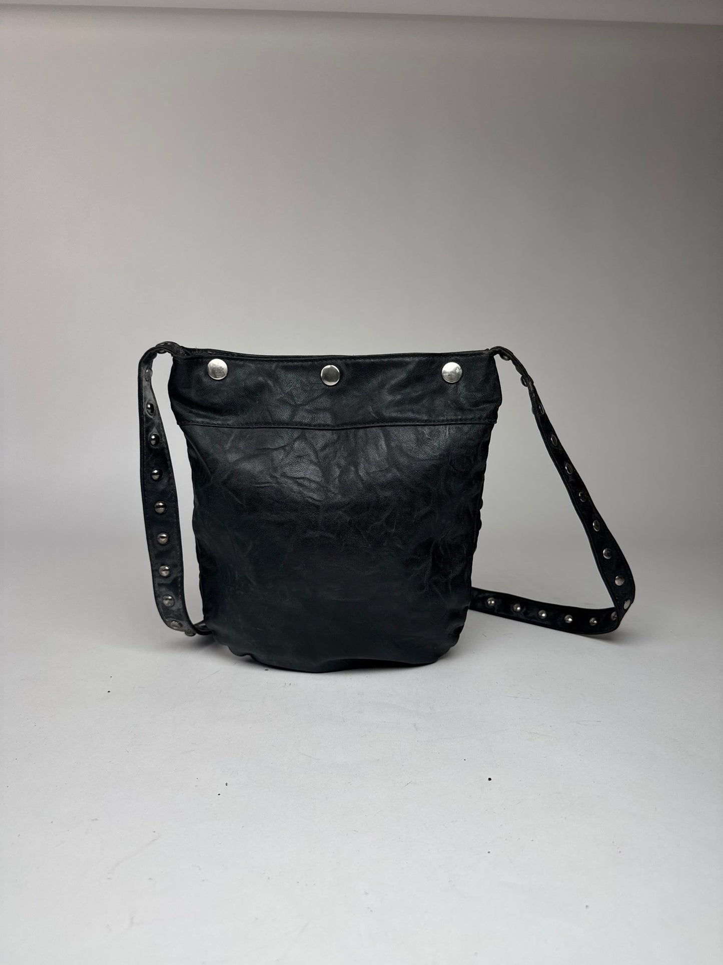 Vintage Pleated Leather Crossbody Bag Black