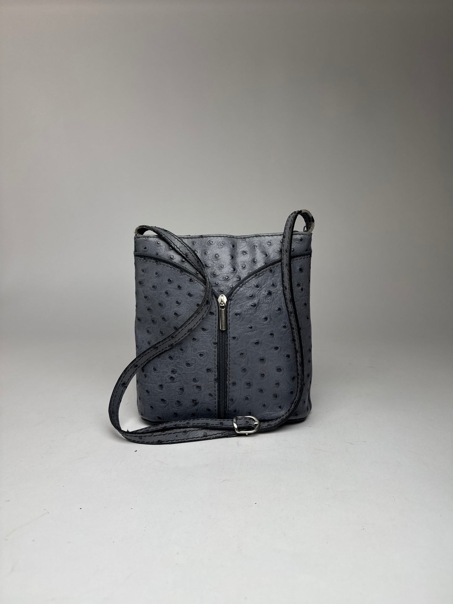 Vintage Ostrich Leather shoulder Bag Grey