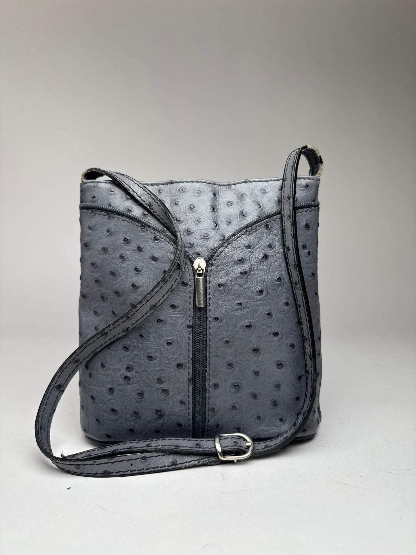 Vintage Ostrich Leather shoulder Bag Grey