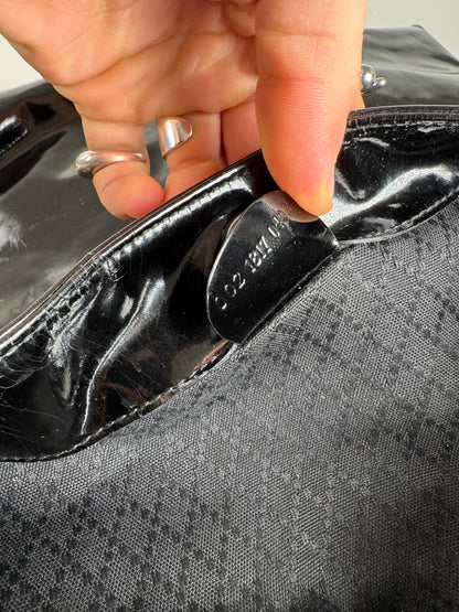 Vintage Gucci Tom Ford Patent Leather Shoulder Bag Black