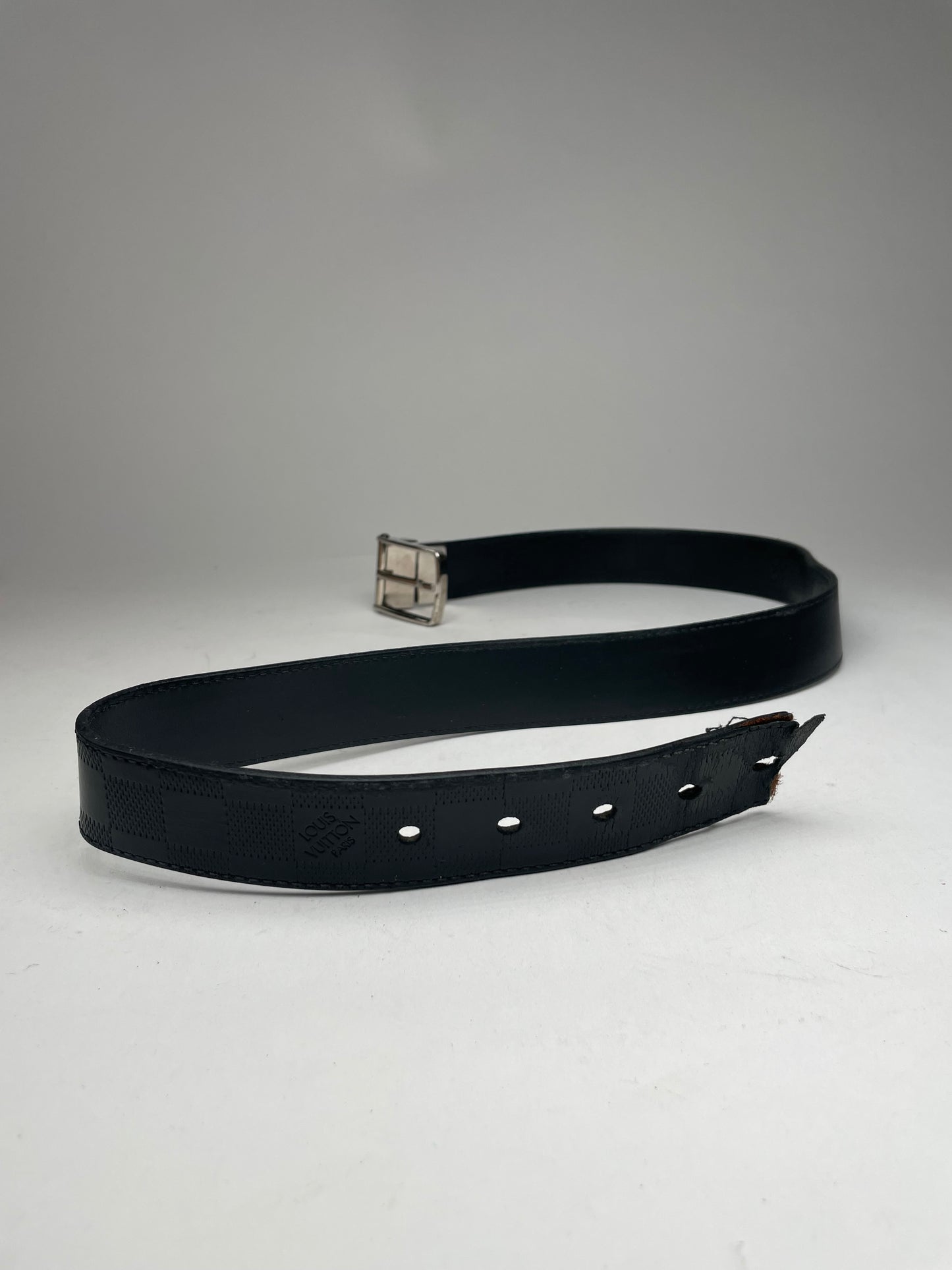 vintage Louis Vuitton Damier Monogram Leather Belt Black