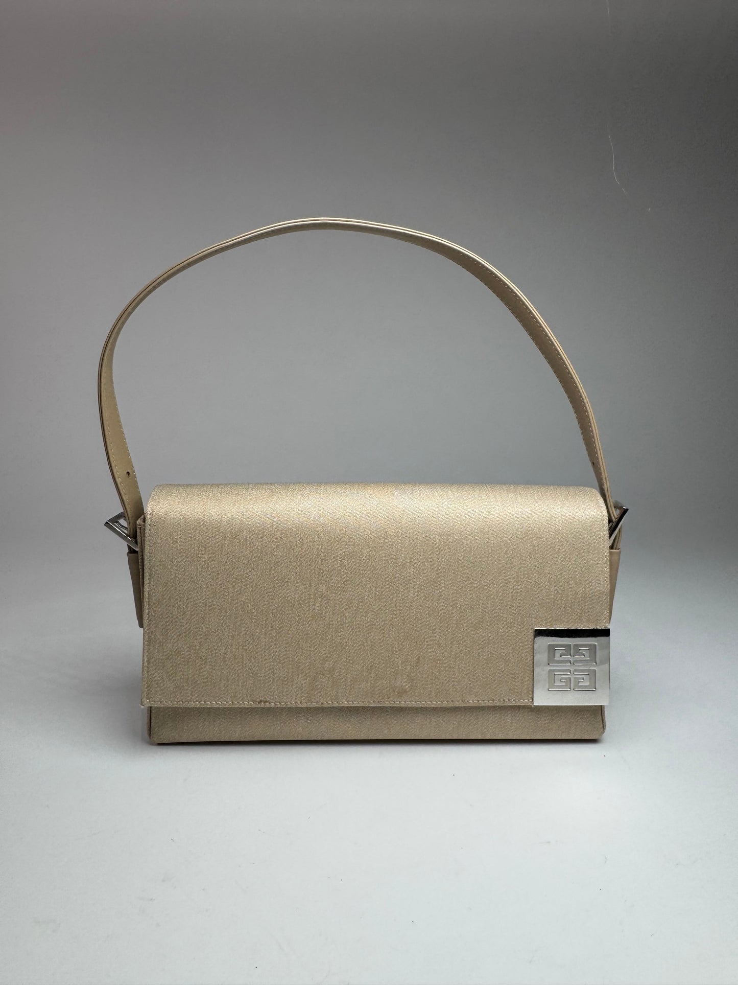 Vintage Givenchy 4G Baguette Bag Beige