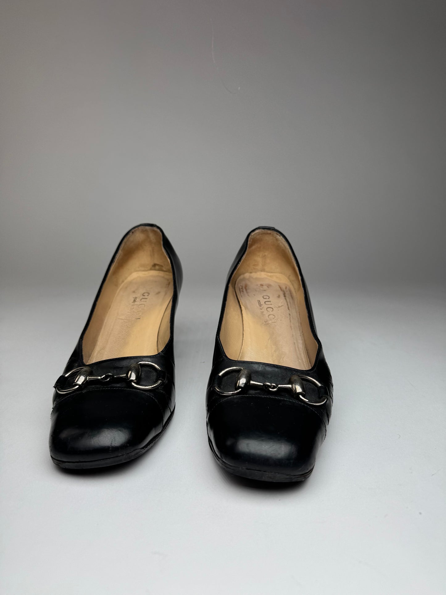 Vintage Gucci Patent Leather Pumps 37C black