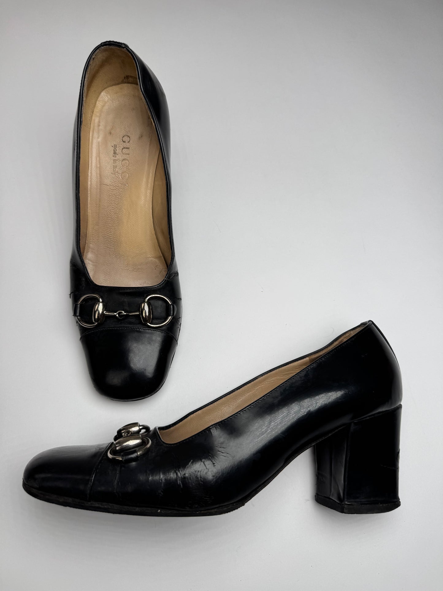 Vintage Gucci Patent Leather Pumps 37C black