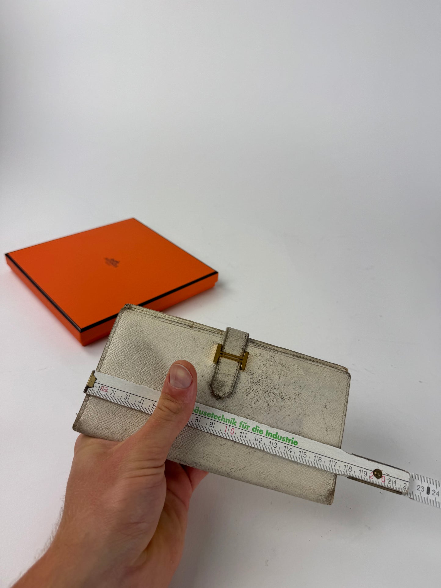 Vintage Hermes Paris Leather Wallet White