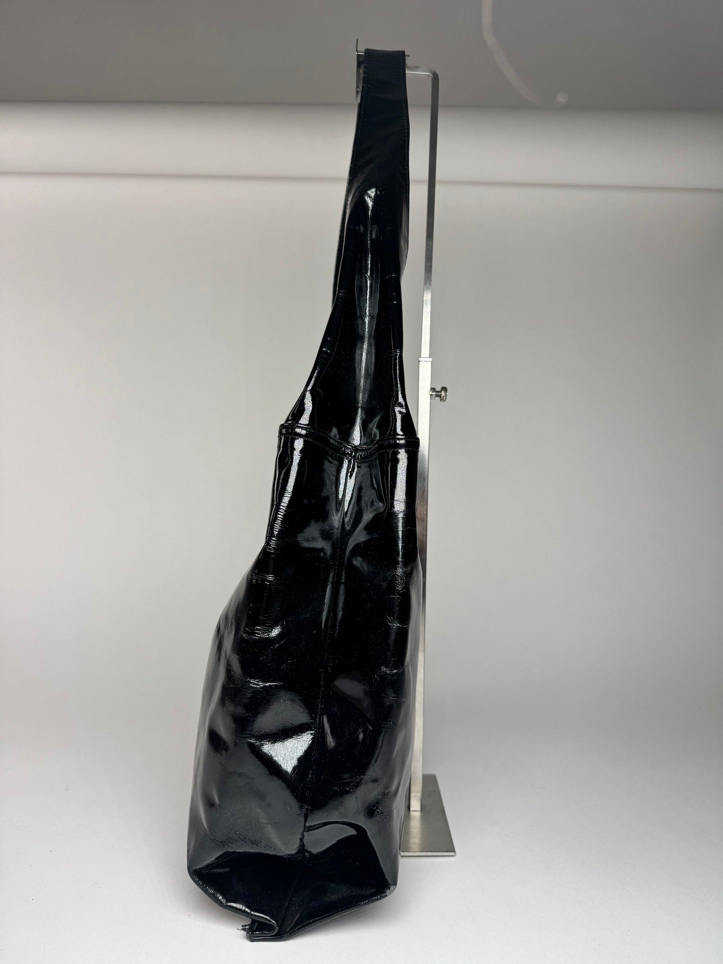 Vintage Gucci Tom Ford Patent Leather Shoulder Bag Black