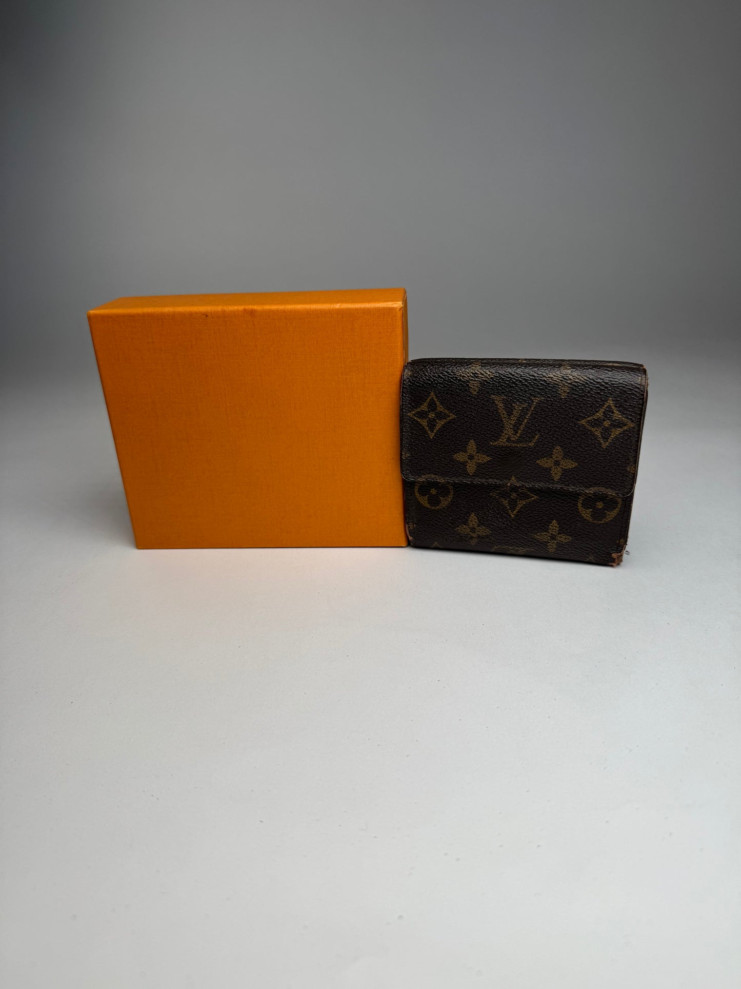 Vintage Louis Vuitton Monogram Dauphine monogram leather wallet
