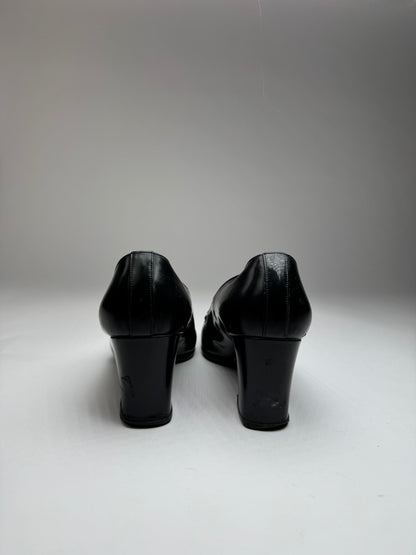 Vintage Gucci Patent Leather Pumps 37C black
