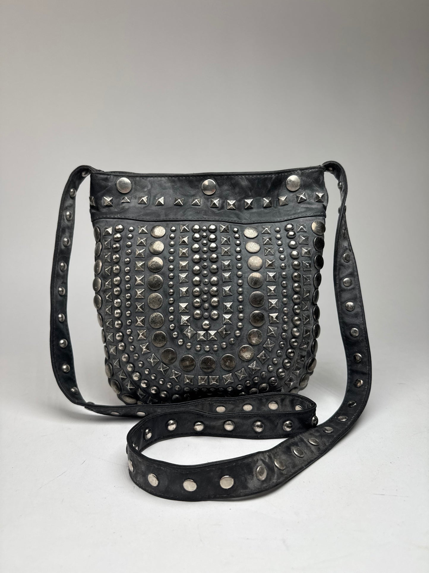 Vintage Pleated Leather Crossbody Bag Black