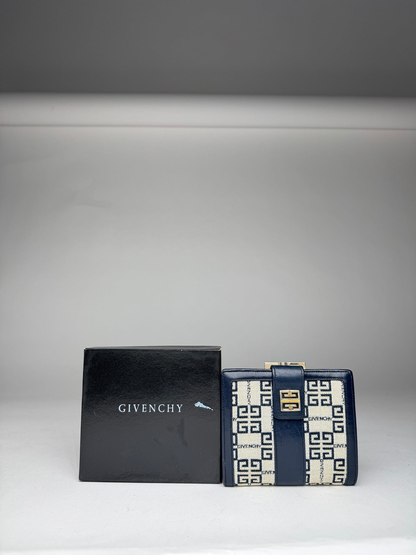 Vintage Givenchy GV3 monogram Leather Wallet marine white