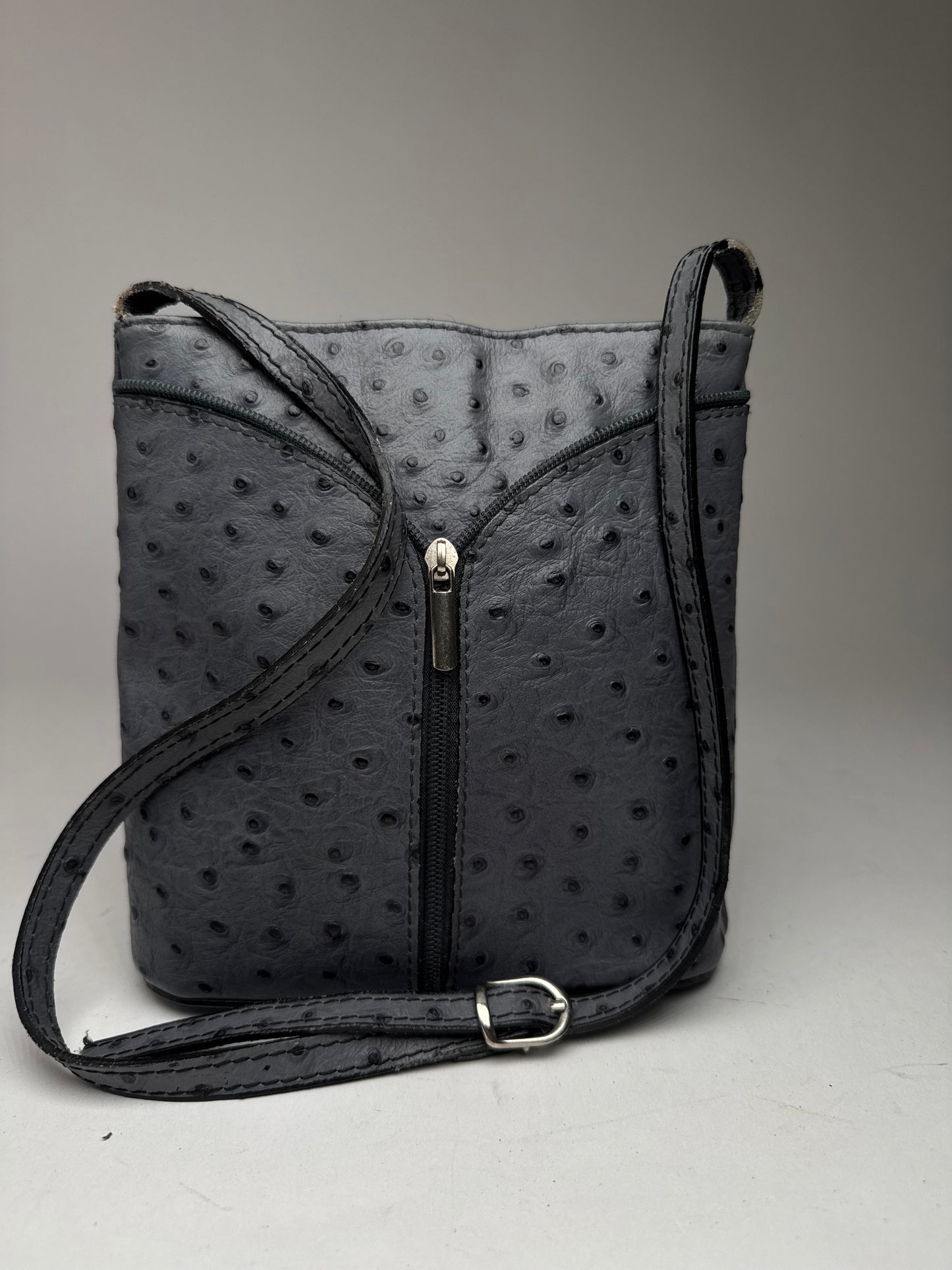 Vintage Ostrich Leather shoulder Bag Grey