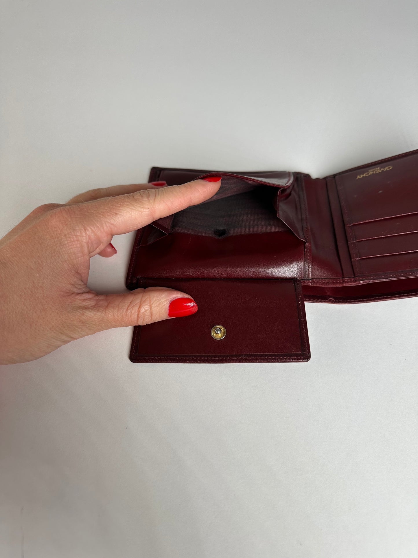 Vintage Givenchy Flapable Leather Wallet Burgundy