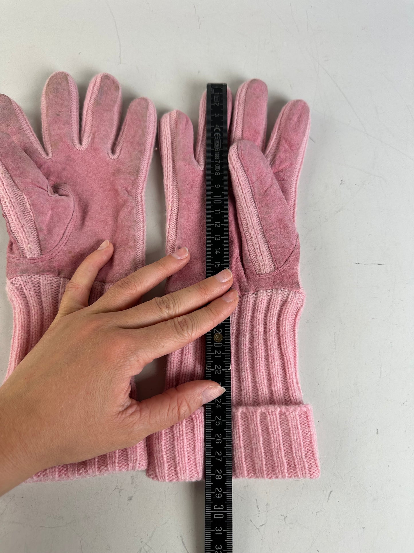 Vintage Chloe Suede Knit Cuff Gloves Pink