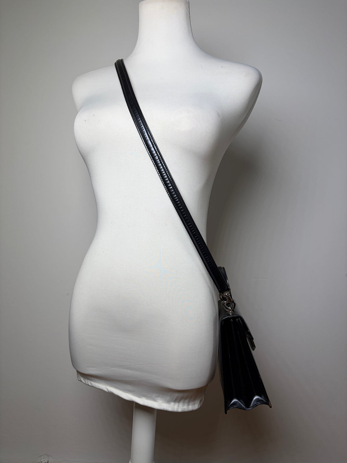Vintage Gucci Structured Leather Top-Handle Bag Black Silver