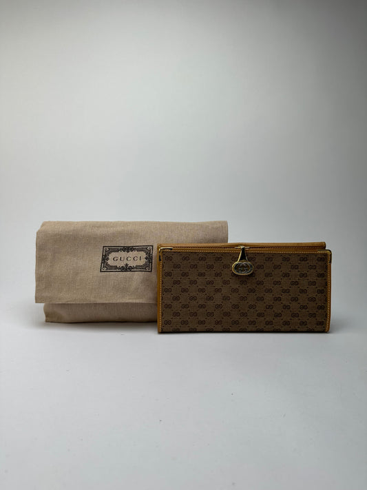 Vintage Gucci GG Plus Bifold Wallet Late 1970s Brown Beige