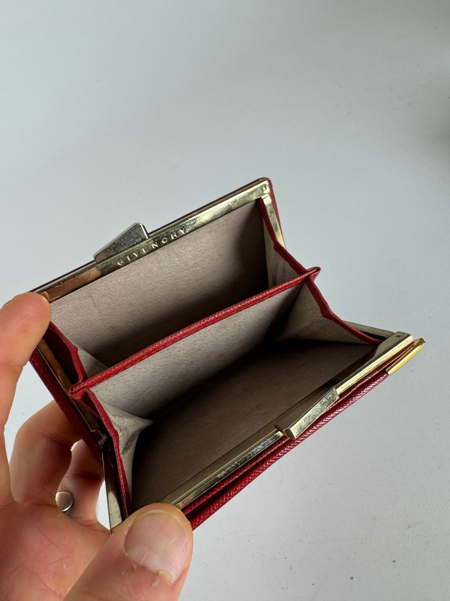 Vintage  Givenchy GV3 leather wallet Red