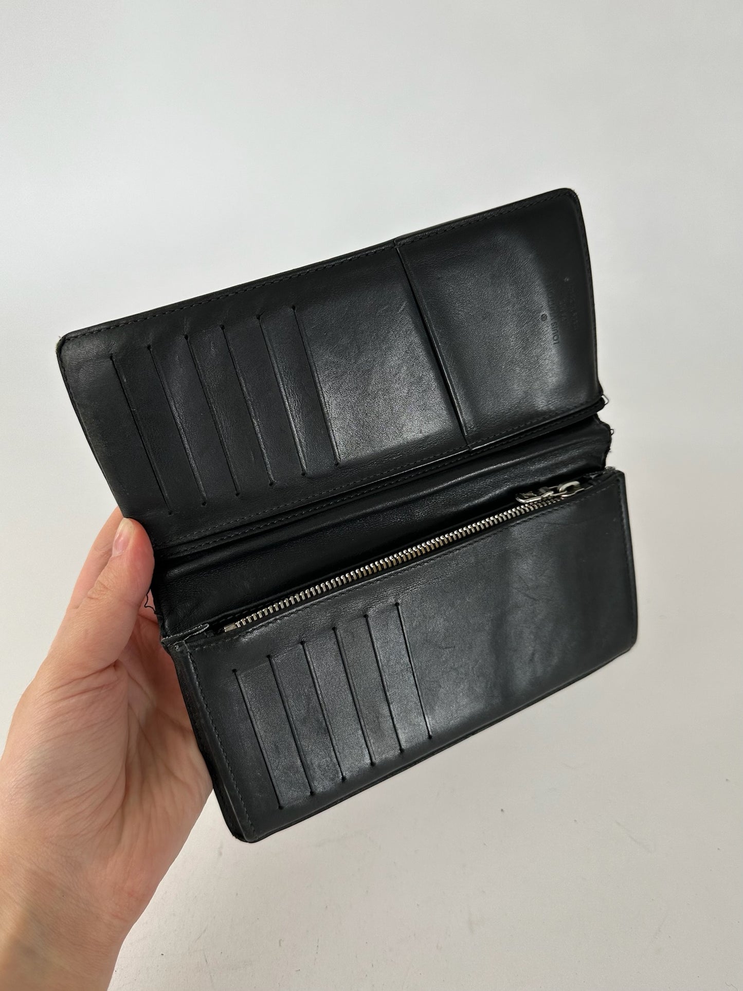 Vintage Louis Vuitton Damier Monogram ID Holder