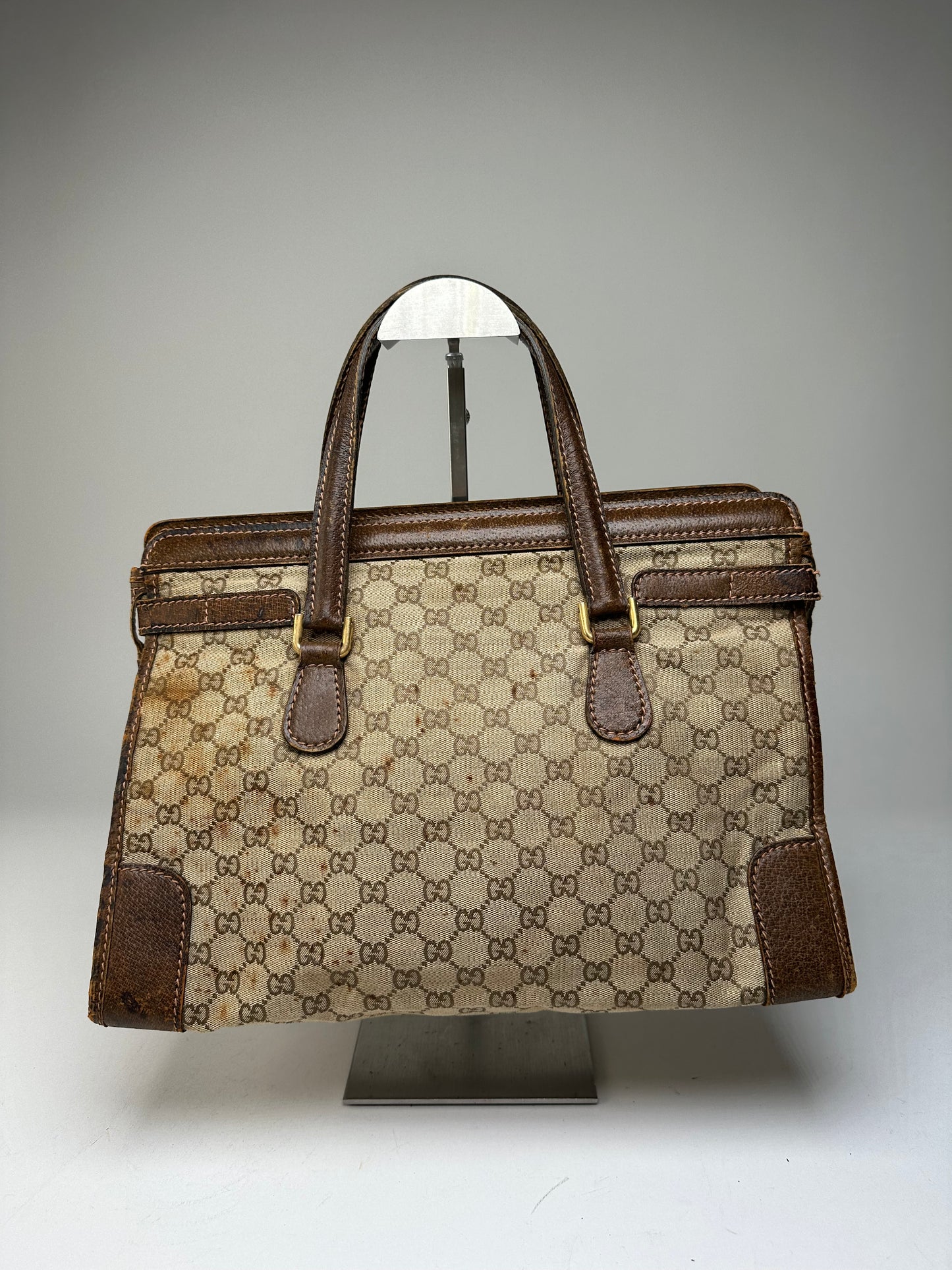 Vintage Gucci GG Supreme Chain Shoulder Bag Beige Brown