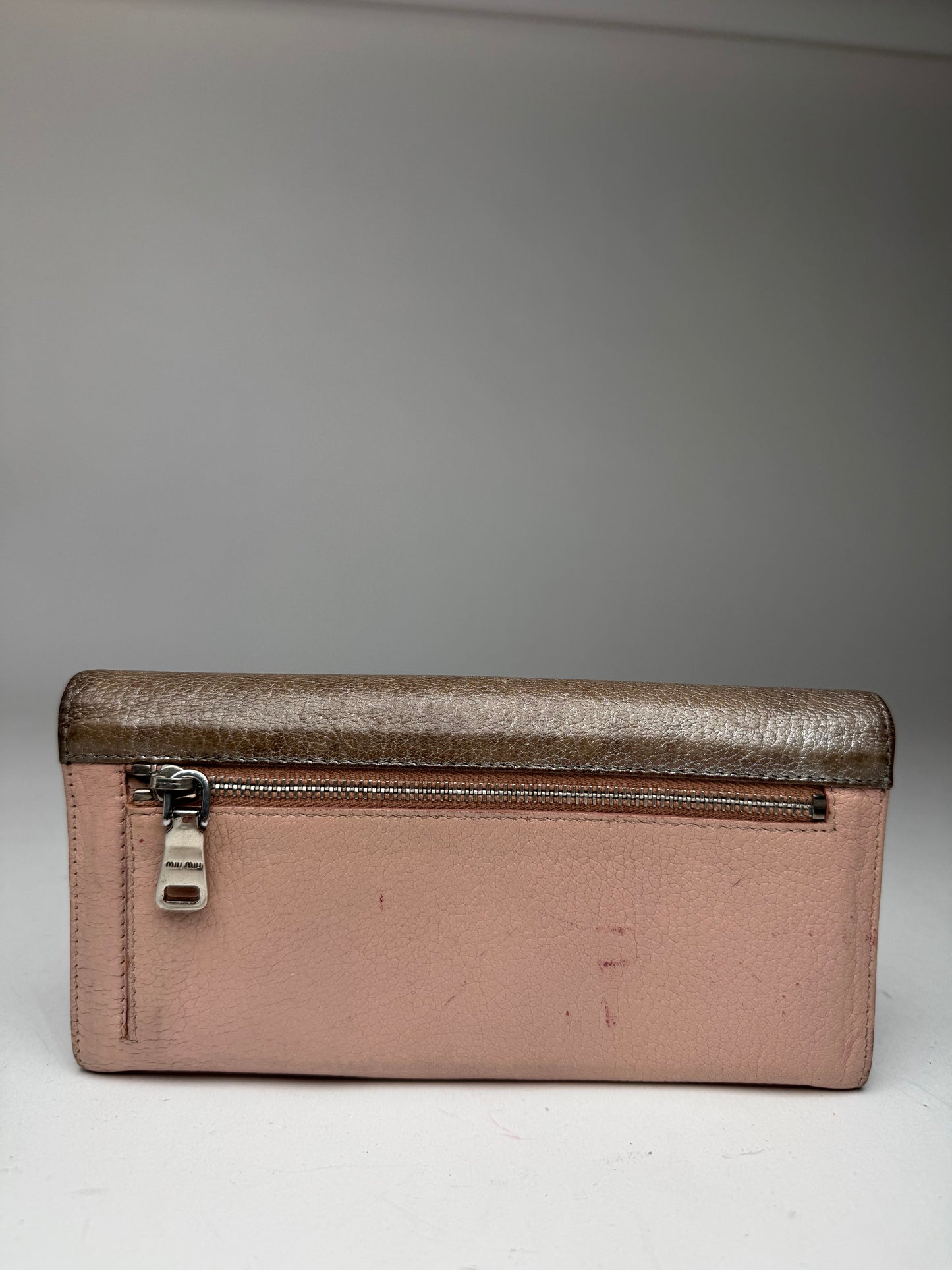 Portefeuille vintage en cuir Miu Miu beige argenté