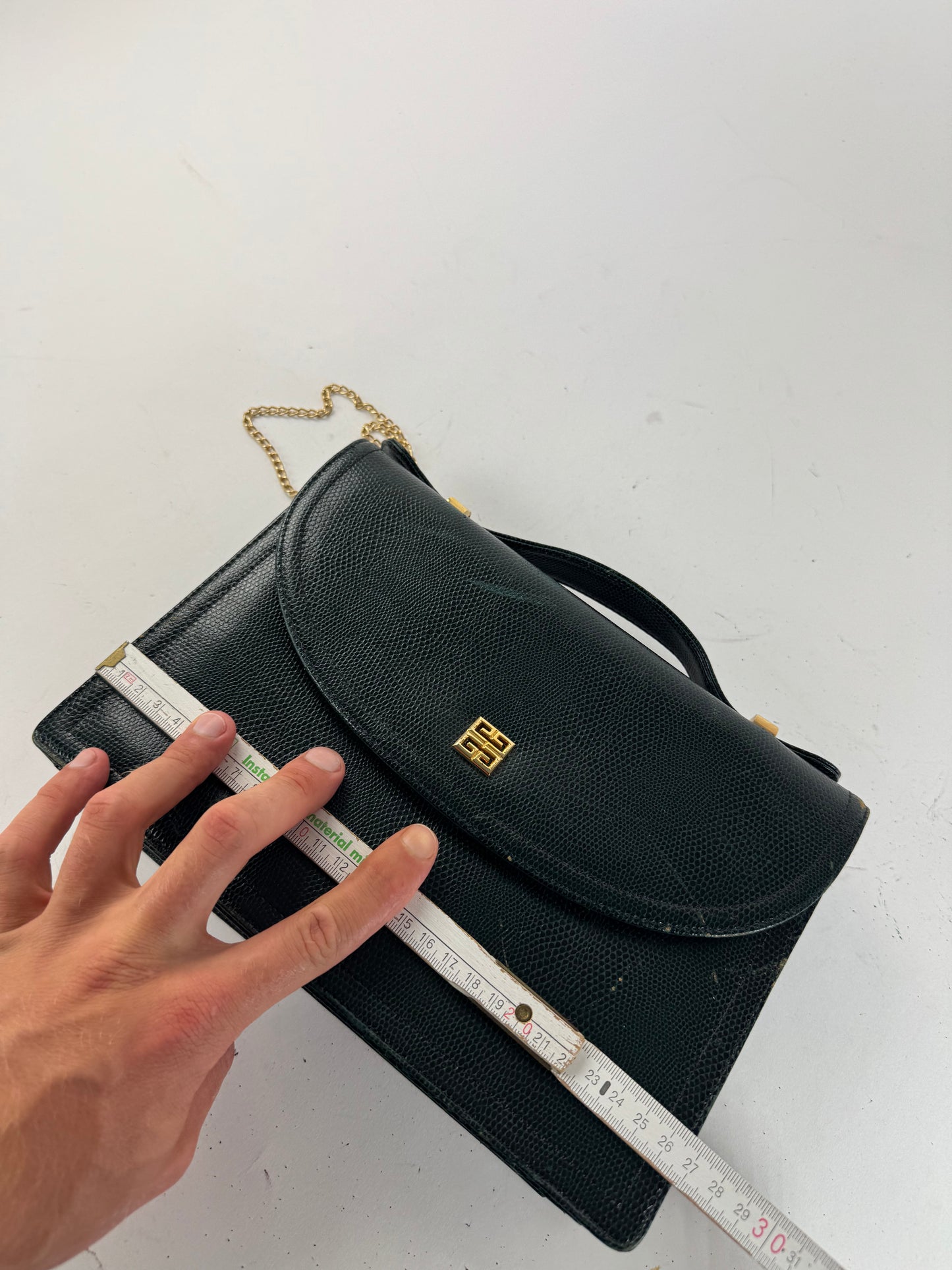 Sac vintage Givenchy 2Way en cuir peau de serpent vert