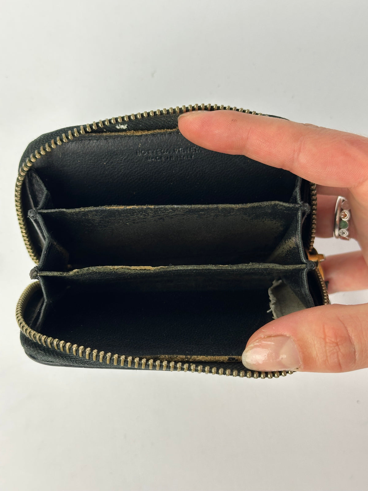 Vintage Bottega Veneta Intrecciato Woven Zip Wallet Black Gold