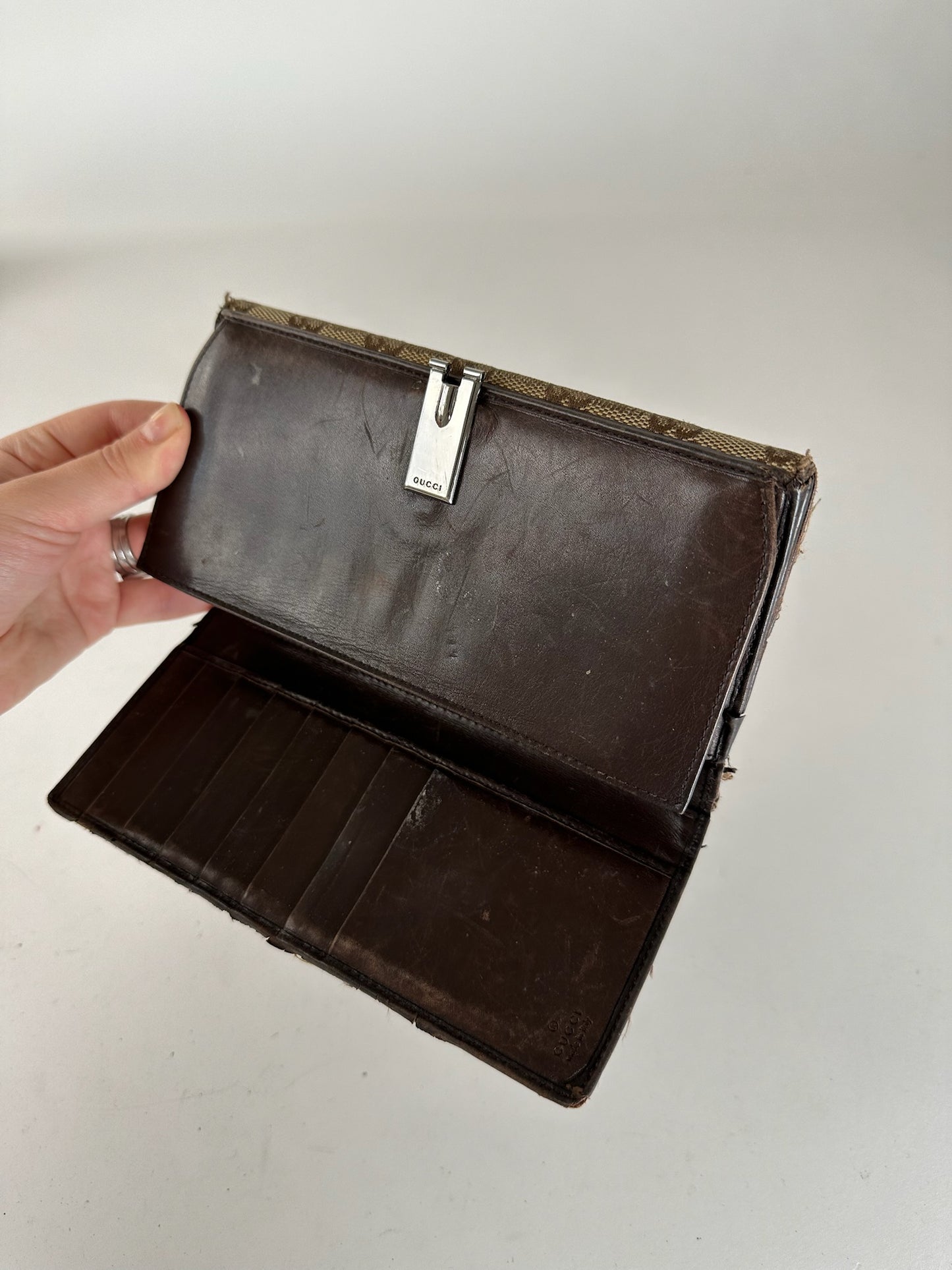 Vintage Gucci Monogramm Leather Wallet Beige